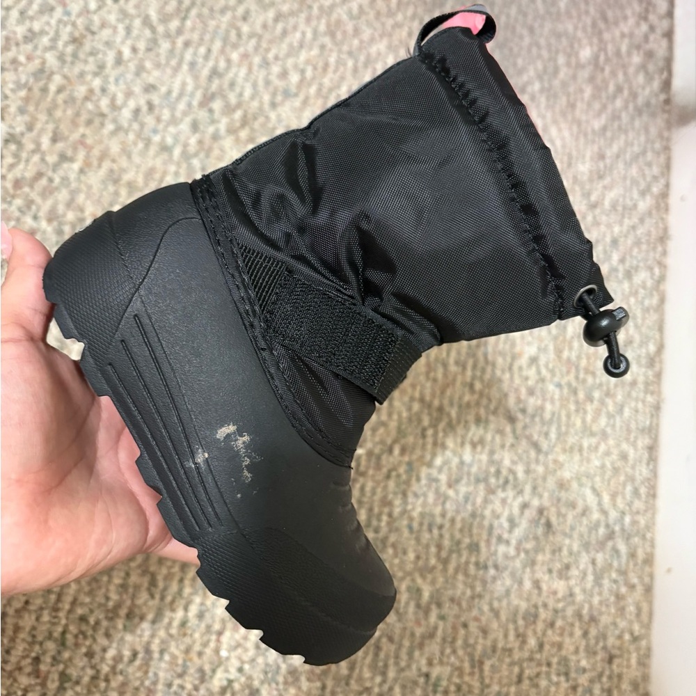 3M Thinsulate Black Kids Snow Boots